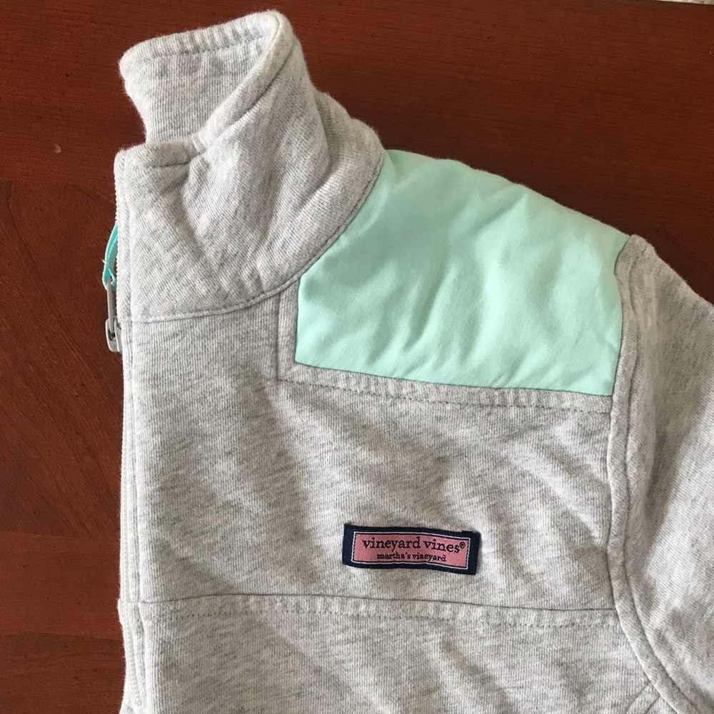VINEYARD VINES quarter zip